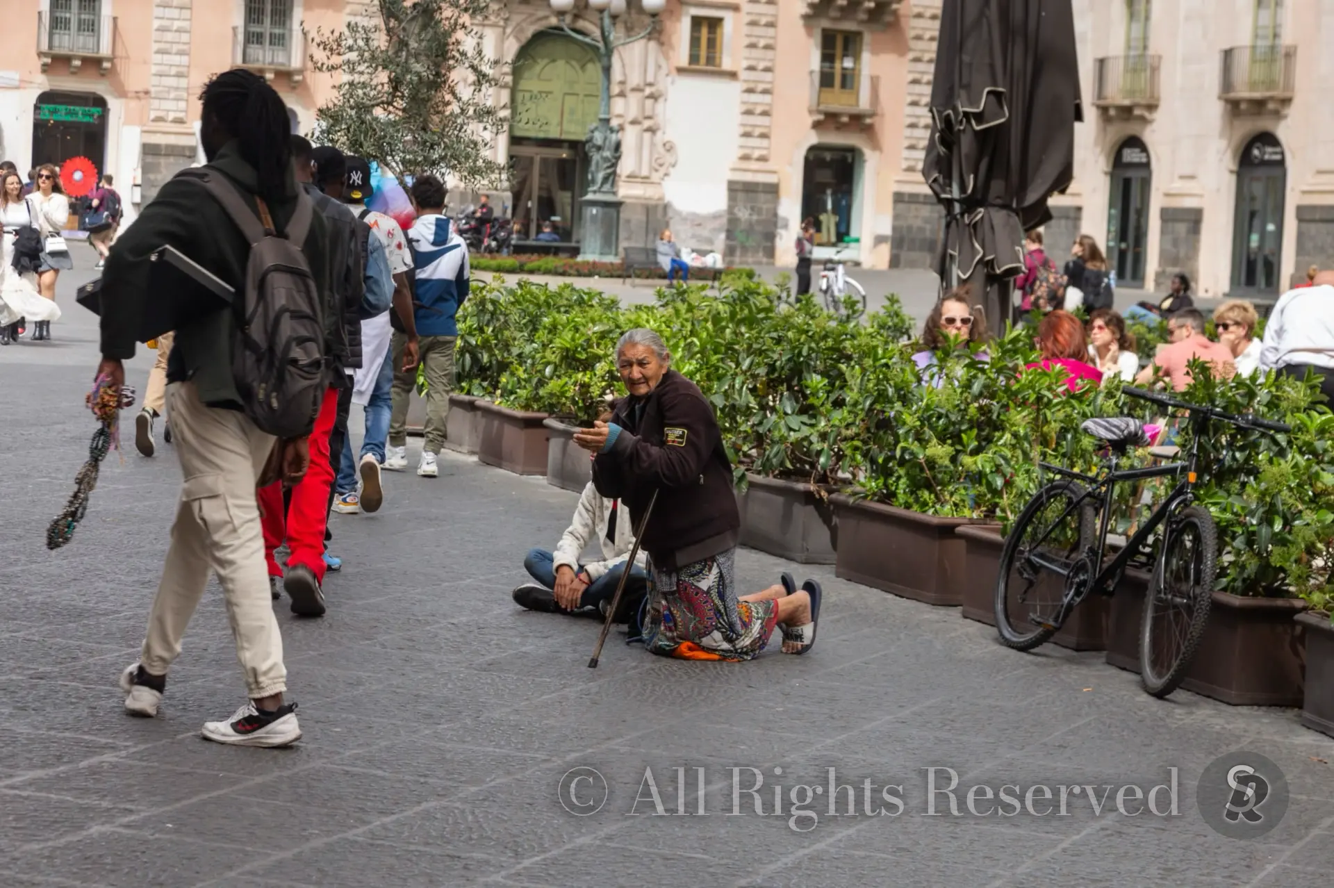 Sicilia, Catania, passeggiata in via Etnea
